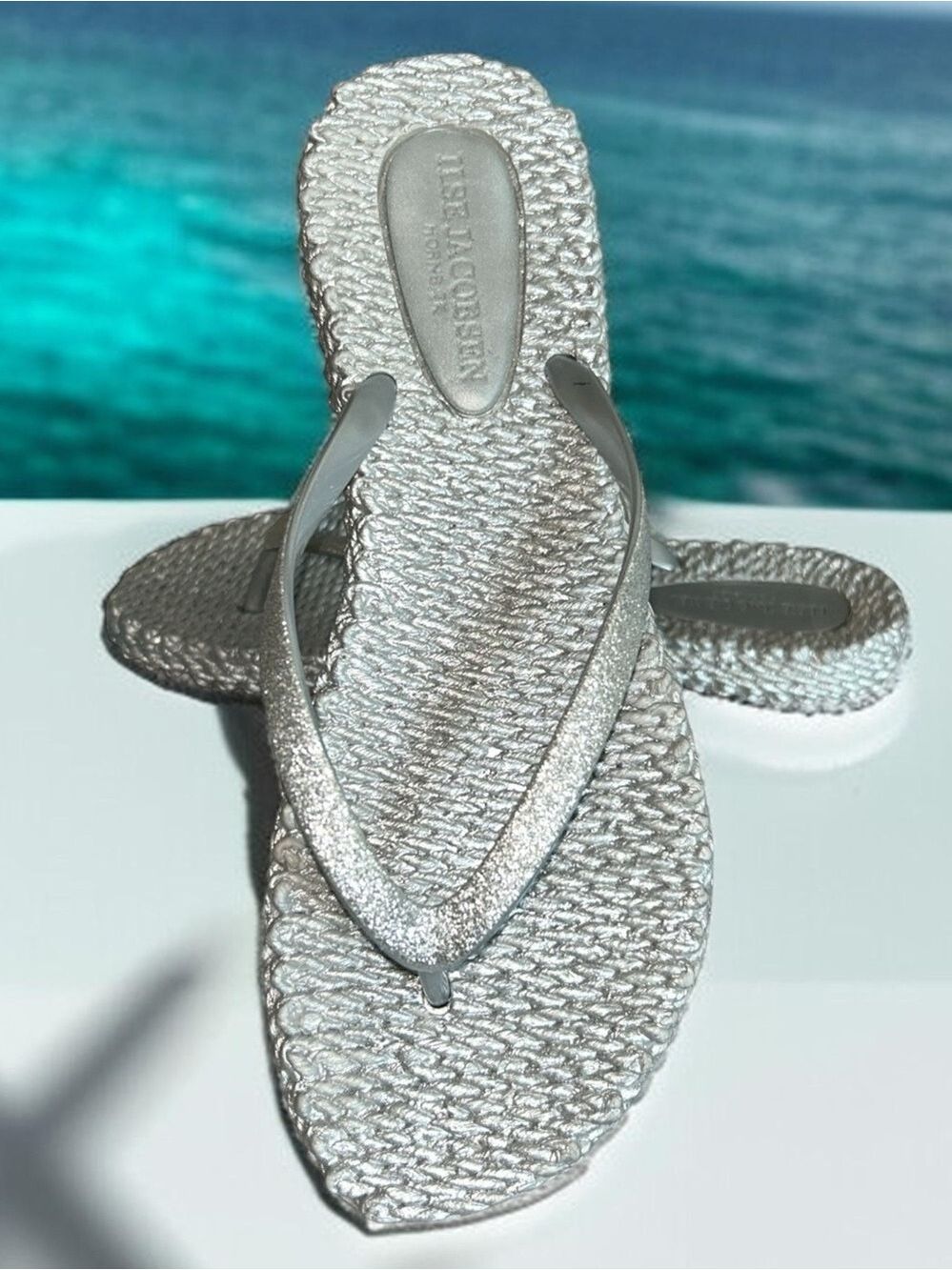 Ilse Jacobsen Cheerful Silver Metallic Sparkle Flip Flop Sandals Size 7